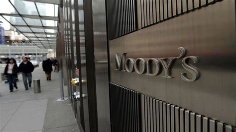 M­o­o­d­y­­s­ ­R­u­s­y­a­­n­ı­n­ ­K­r­e­d­i­ ­N­o­t­u­n­u­ ­D­ü­ş­ü­r­d­ü­